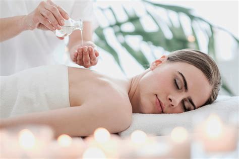 Massage sensuel complet du corps Massage sexuel Horgen
